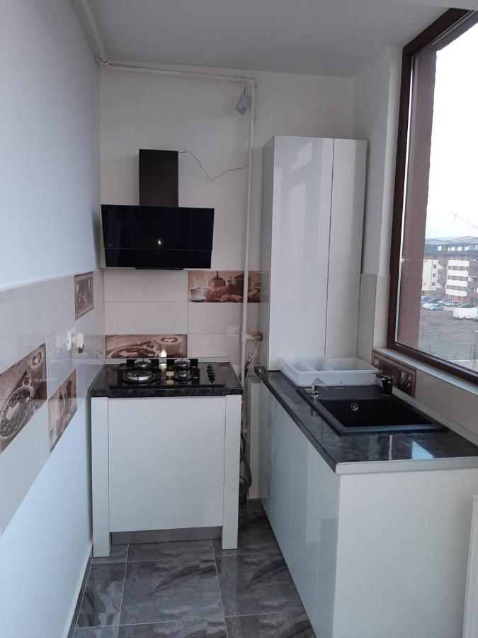 Luxury Daniel Apartament Residence Militari Roşu Exterior foto